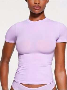 SKIMS Fits Everybody T-Shirt Lavender Size S Stretch Short Sleeve Top